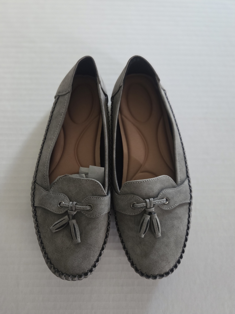 Womens Casual Slip-On Shoes in Light Gray